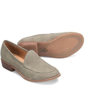 Sofft Women’s Size 9.5 Snare Grey (Grey) Napoli Loafer.